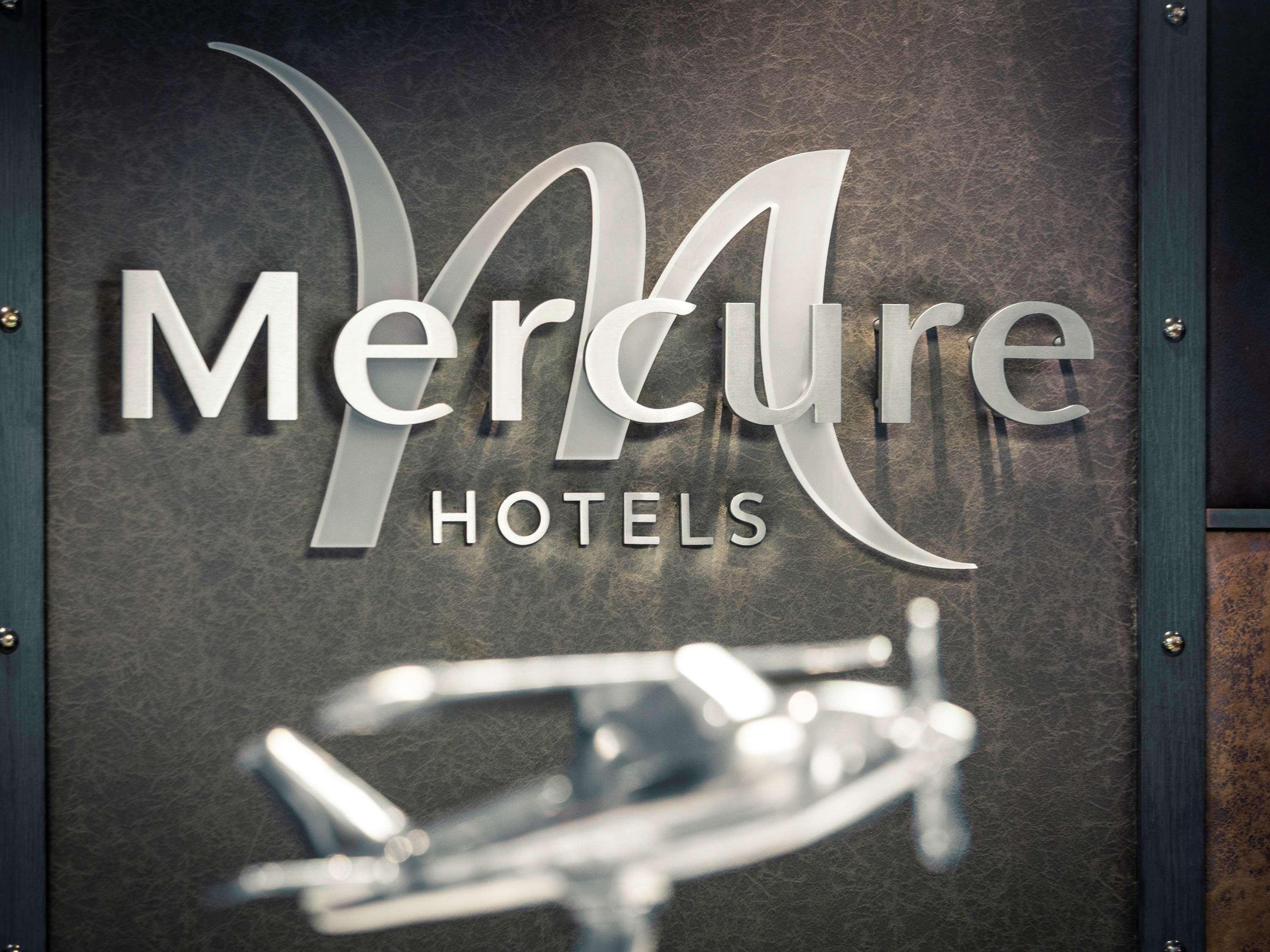 Mercure London Heathrow Airport Hillingdon Ngoại thất bức ảnh