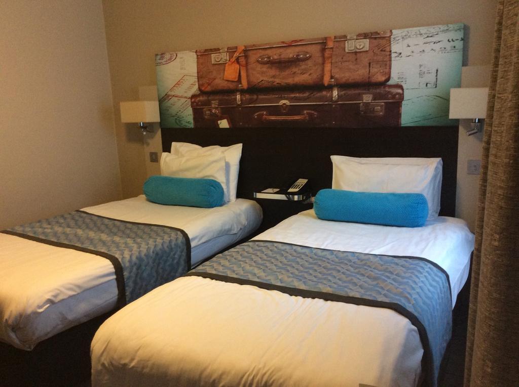 Mercure London Heathrow Airport Hillingdon Ngoại thất bức ảnh
