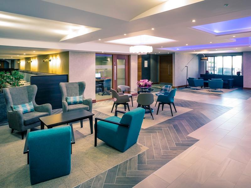 Mercure London Heathrow Airport Hillingdon Ngoại thất bức ảnh