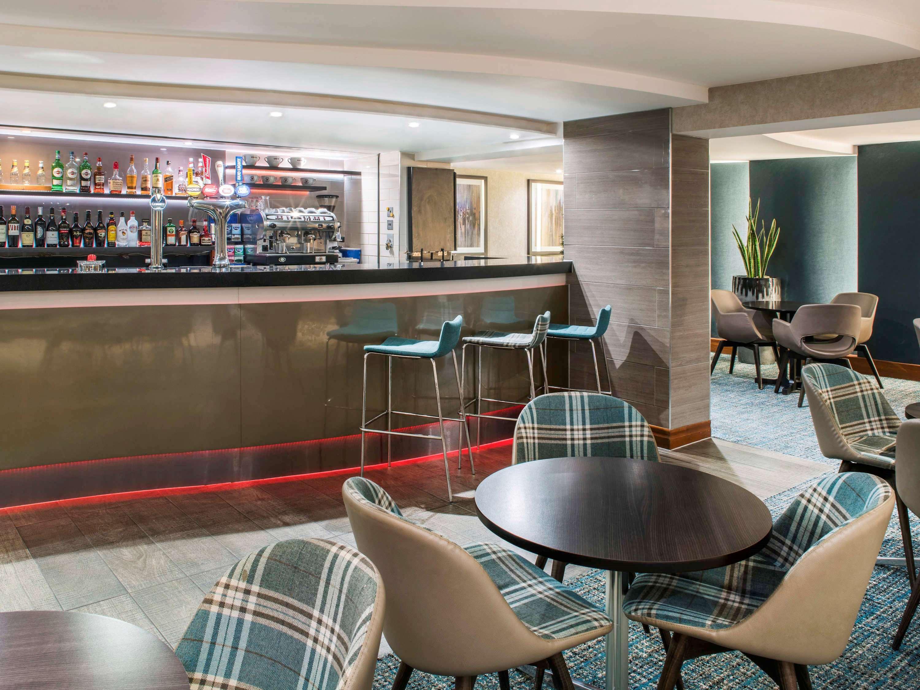 Mercure London Heathrow Airport Hillingdon Ngoại thất bức ảnh