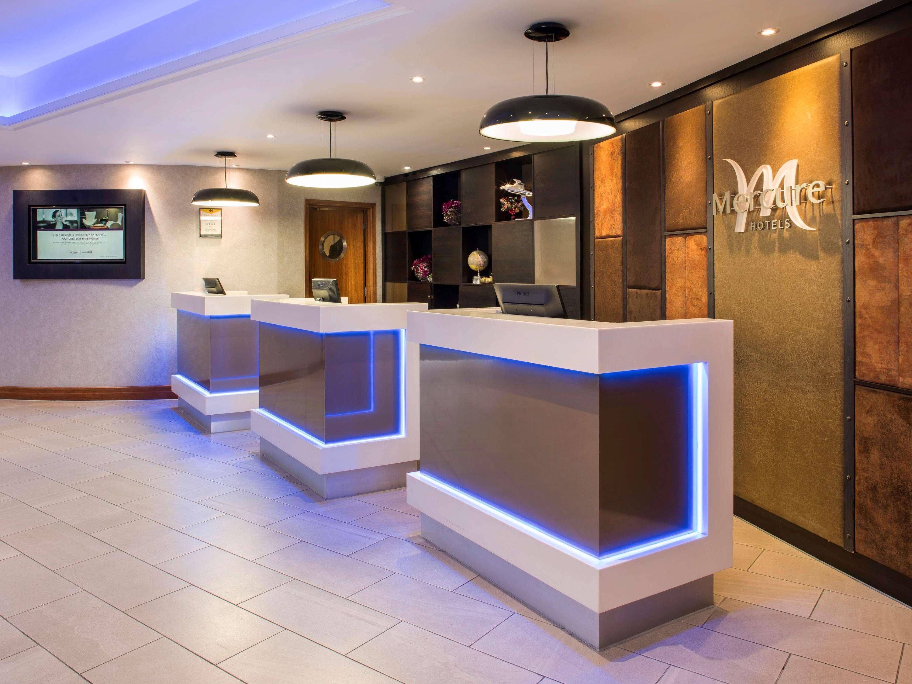 Mercure London Heathrow Airport Hillingdon Ngoại thất bức ảnh