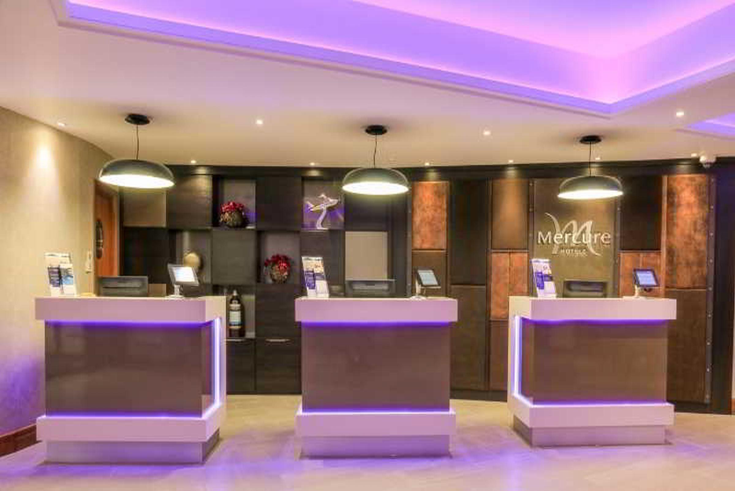 Mercure London Heathrow Airport Hillingdon Ngoại thất bức ảnh